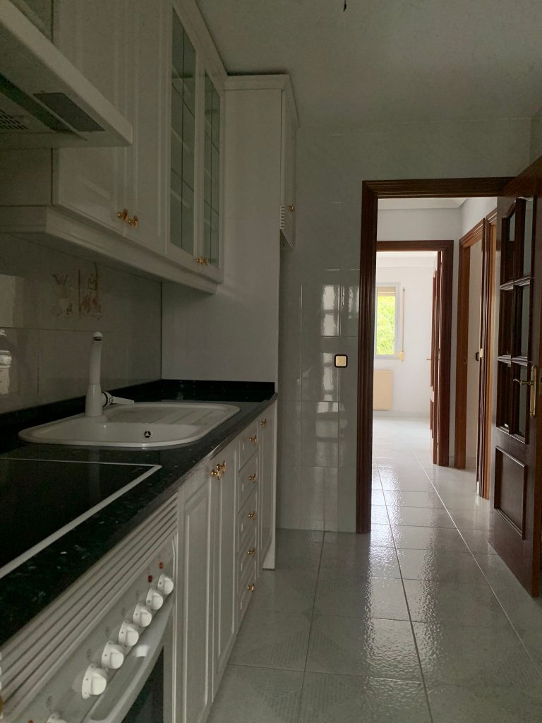 WhatsApp Image 2024-11-12 at 19.03.04