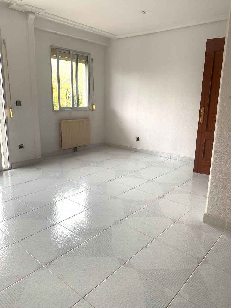 WhatsApp Image 2024-11-12 at 19.03.15 (1)