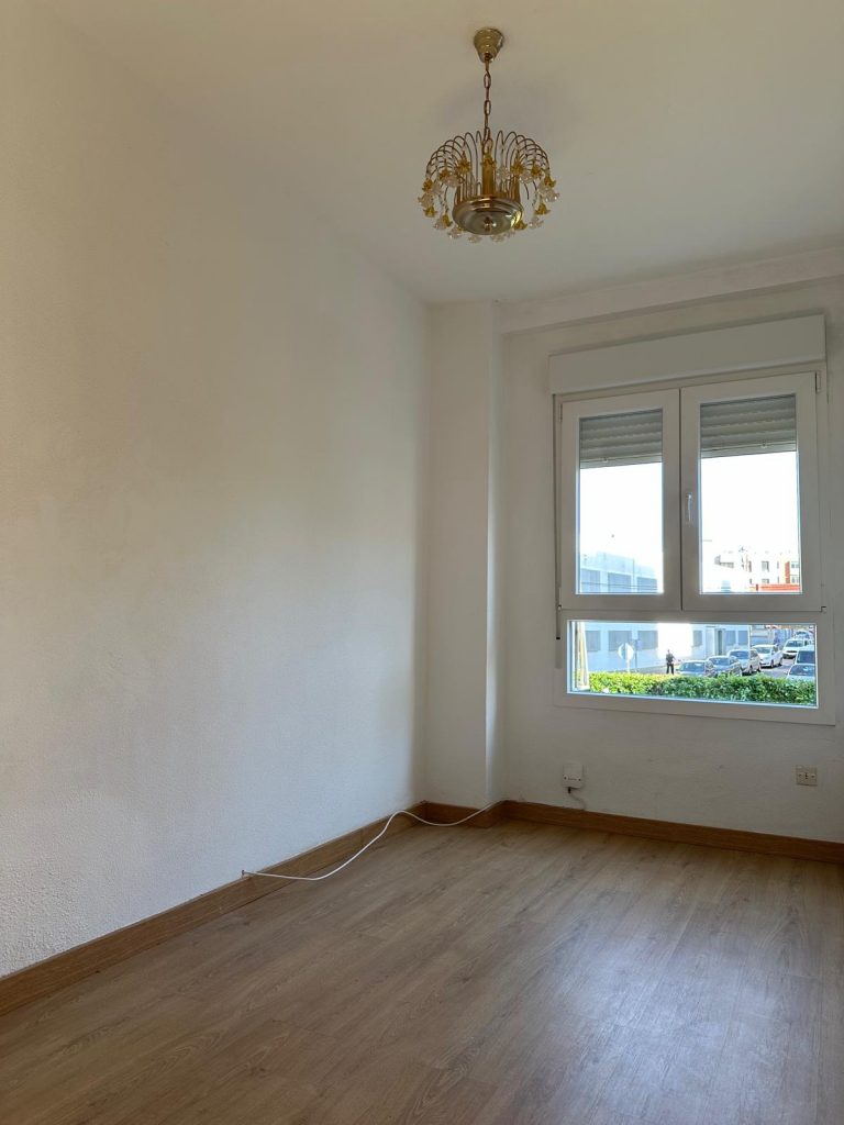 WhatsApp Image 2025-05-28 at 13.08.09 (2)